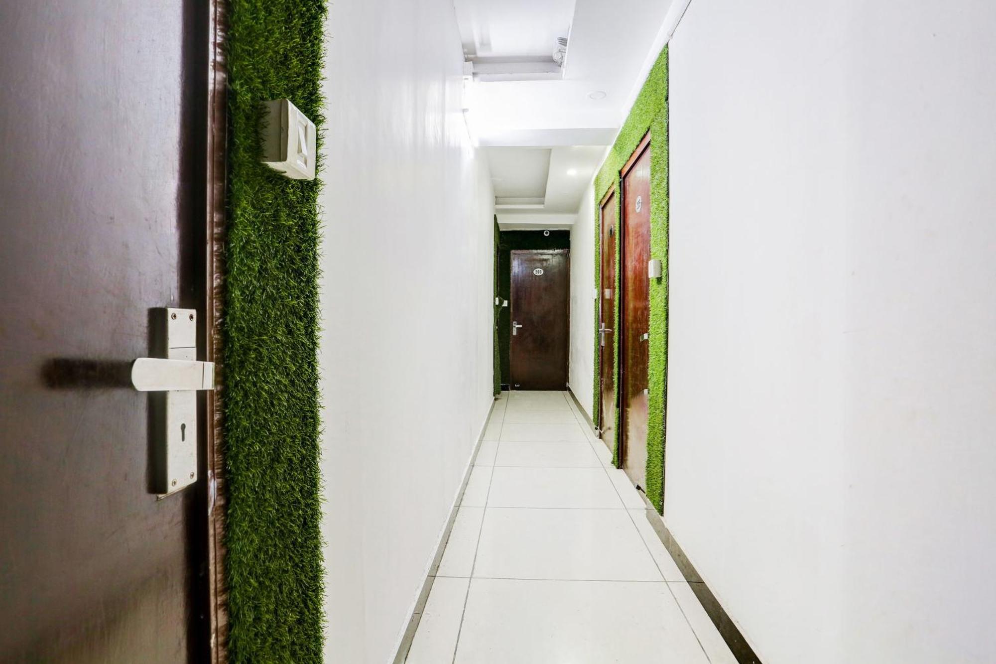 Hotel Rk Plaza New Delhi Ngoại thất bức ảnh